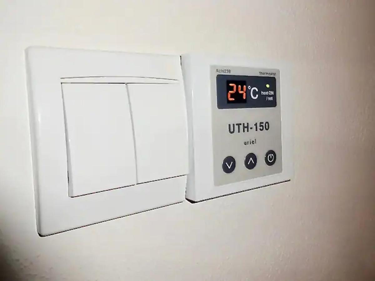 Ground Floor Apartment Прага Екстериор снимка